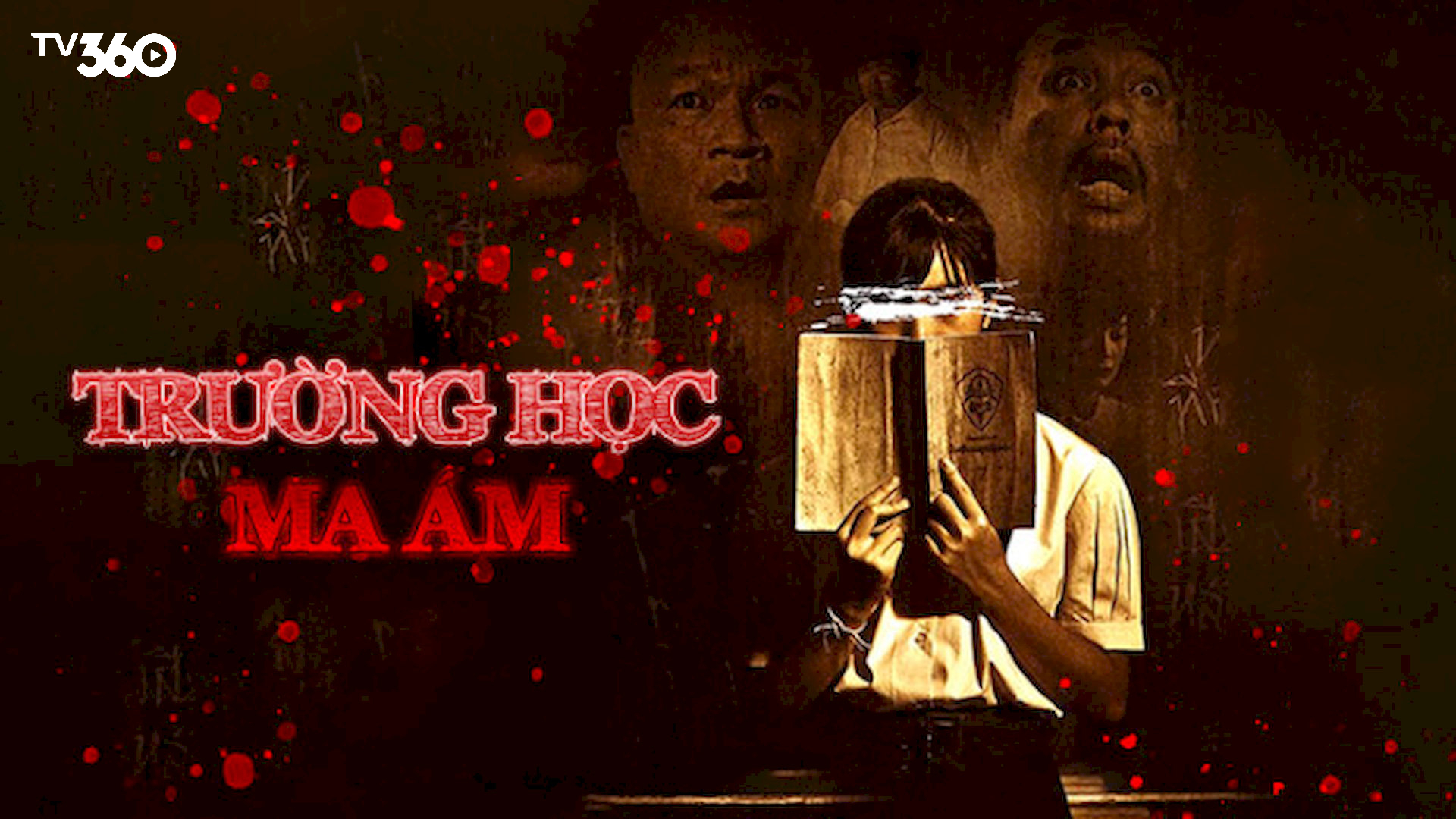 Một nhóm học sinh tụ tập trong căn phòng học cũ kỹ, kể cho nhau nghe những câu chuyện kinh dị 