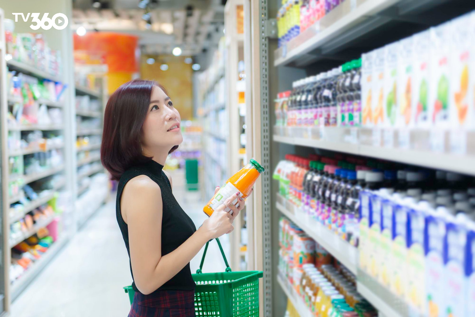 Bạn có thể dễ dàng mua trà đóng chai ở các cửa hàng, siêu thị 