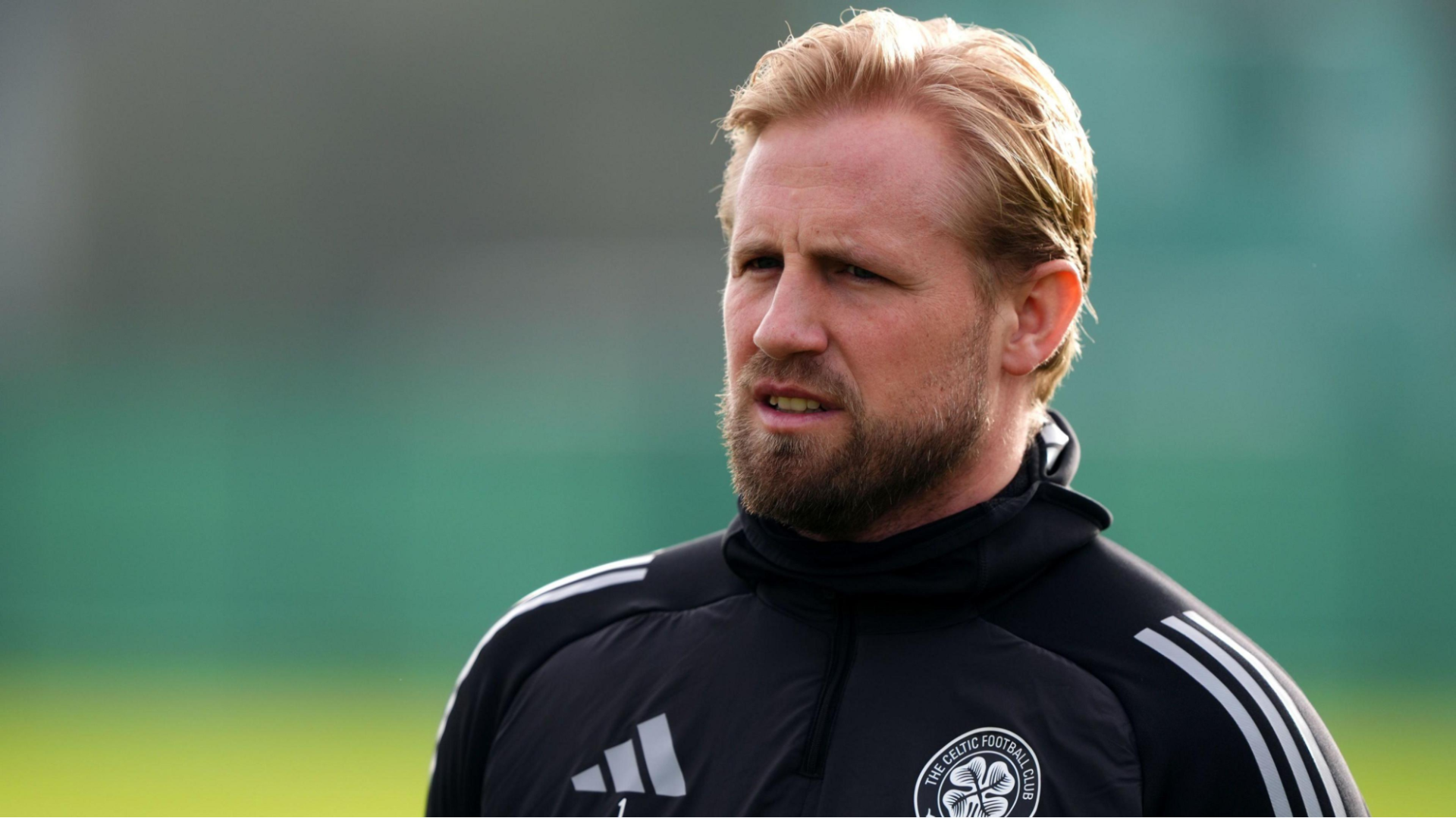 Kasper Schmeichel - thủ môn kỳ cựu, điểm tựa vững vàng trong khung gỗ