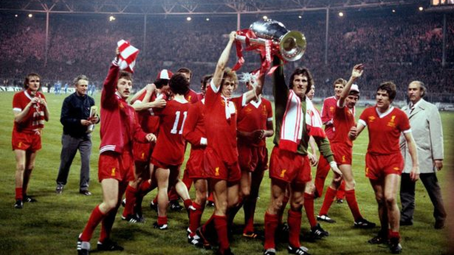 Liverpool lần đầu bước lên đỉnh châu Âu