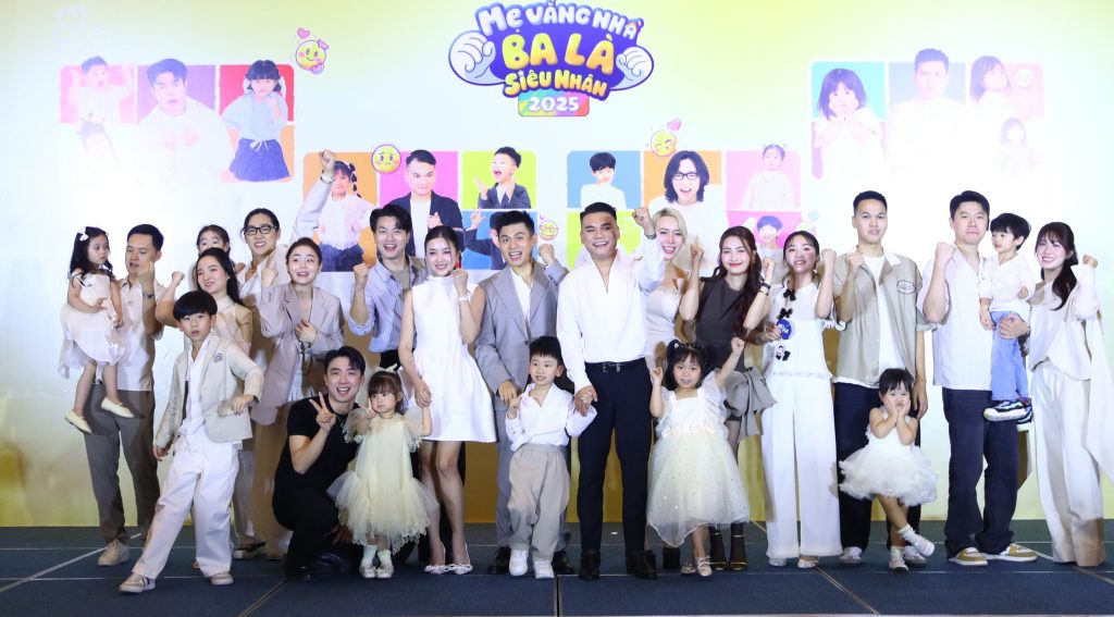 mẹ vắng nhà ba là siêu nhân