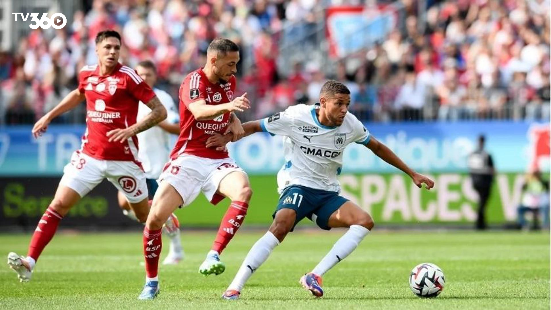 Marseille được đánh giá cao hơn so với Brest nhờ lợi thế sân nhà