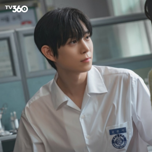 Yoon Jun Seo, bạn thân Ah Jin