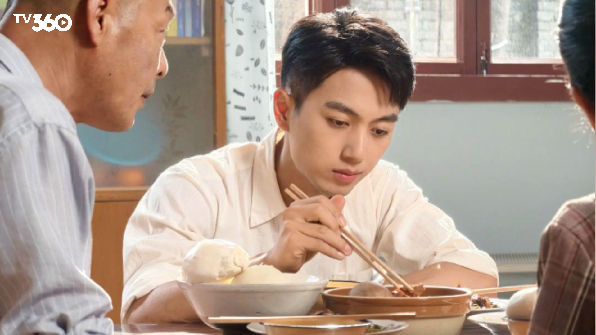 Tiên Gia Thần là gương mặt quen thuộc trong hàng loạt series phim ngắn hot