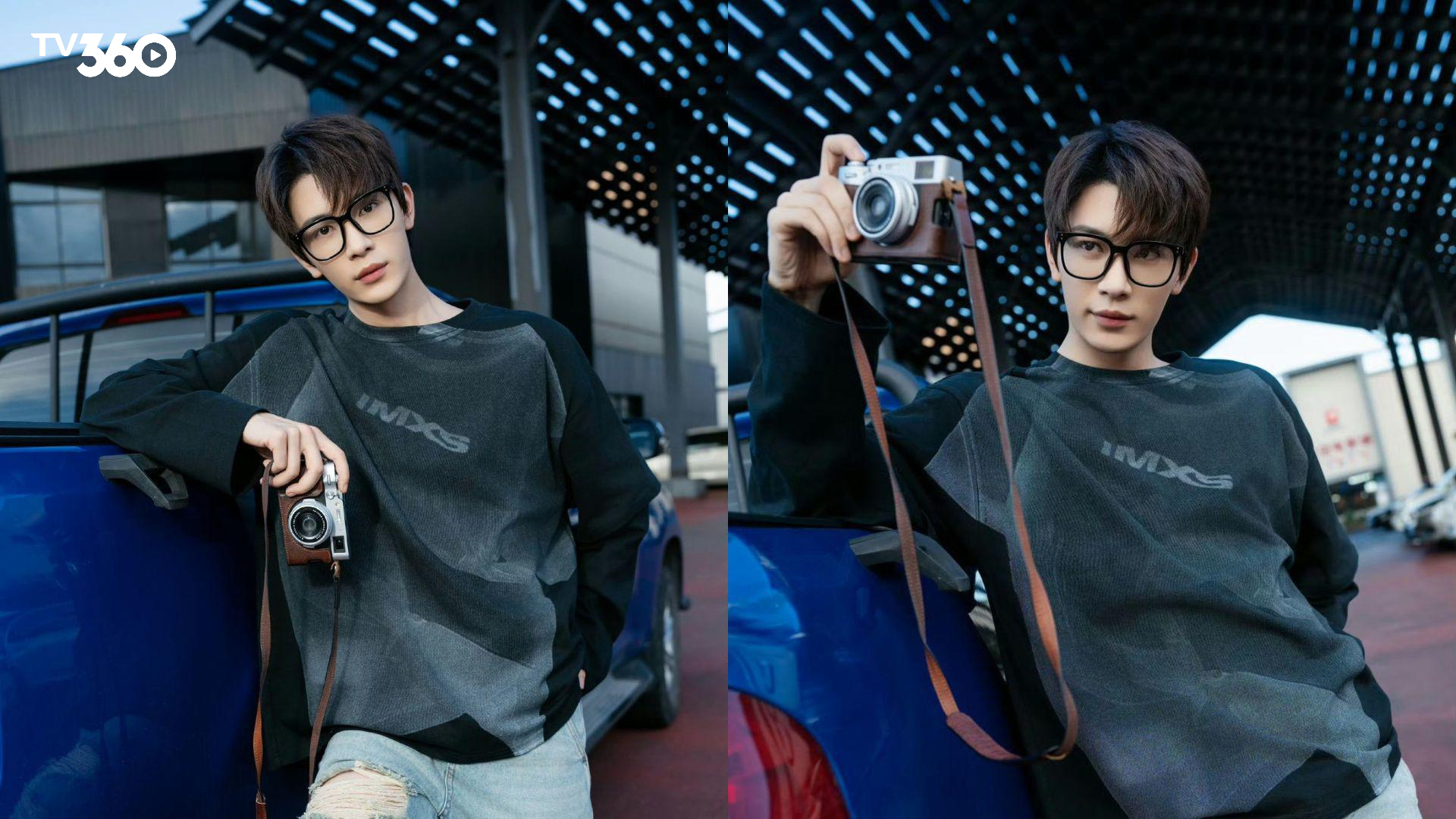 Anh sở hữu ngoại hình "nam thần thư sinh" điển hình, rất được yêu thích