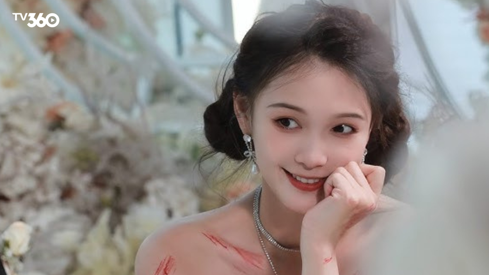 Tề Nhất sở hữu nhan sắc trong trẻo và ngọt ngào