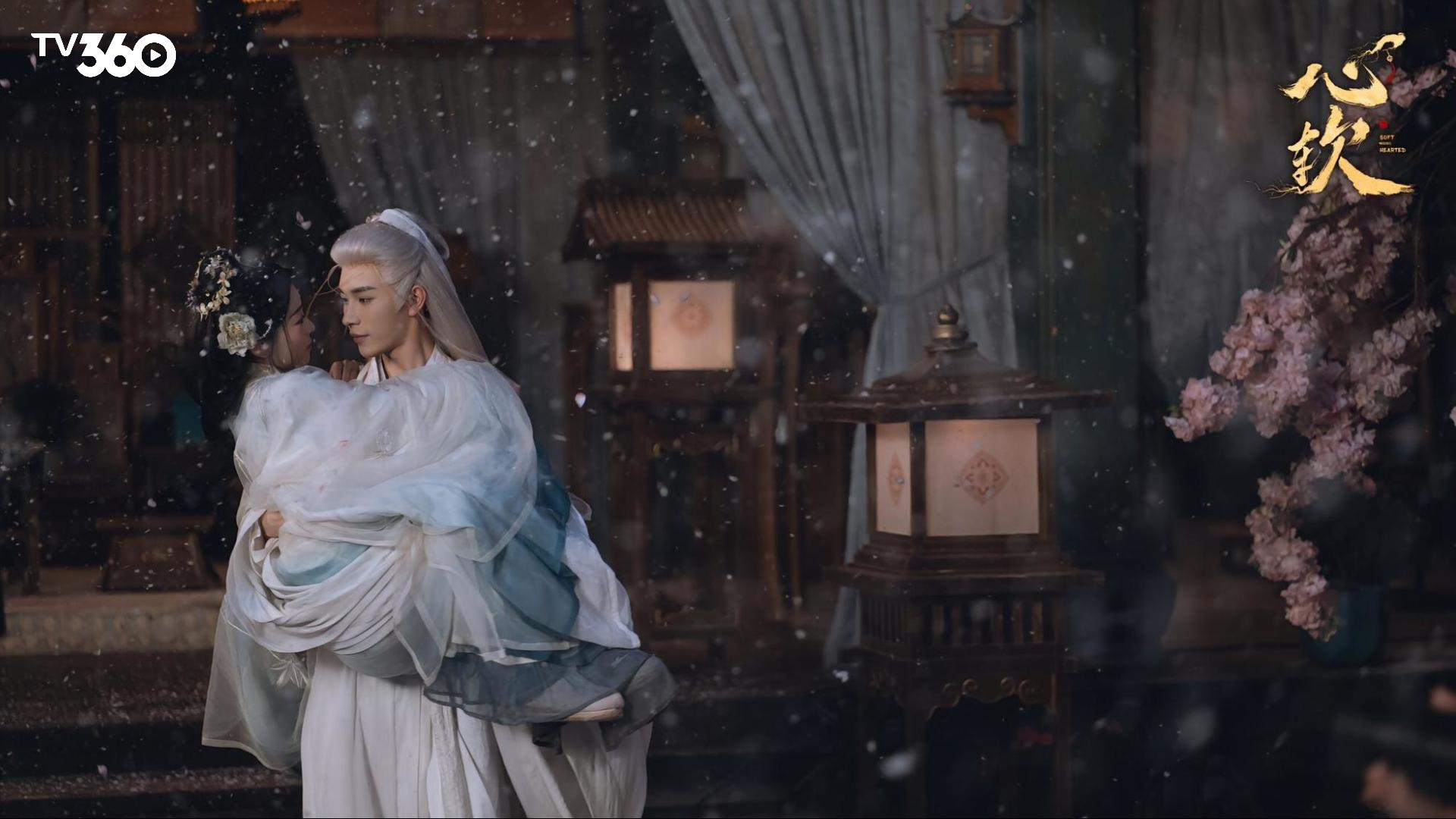 Anh được đánh giá cao về khả năng diễn xuất "tốt và linh hoạt"