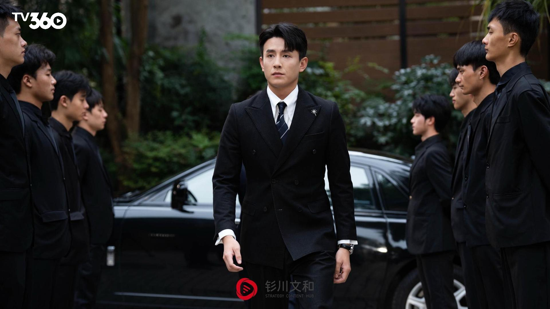 Anh được đánh giá rất cao về khả năng diễn xuất có chiều sâu, được đào tạo bài bản