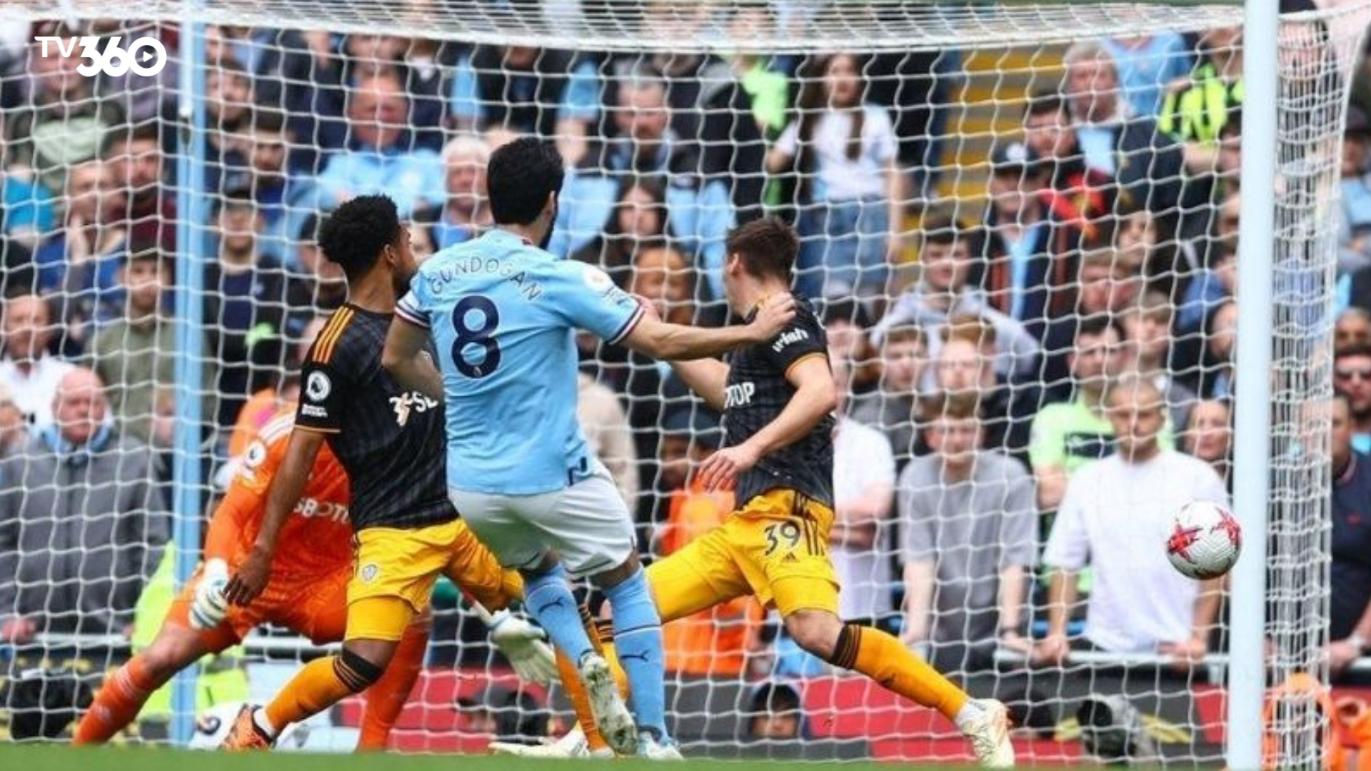 Manchester City được đánh giá cao hơn so với Leeds trong trận sắp tới