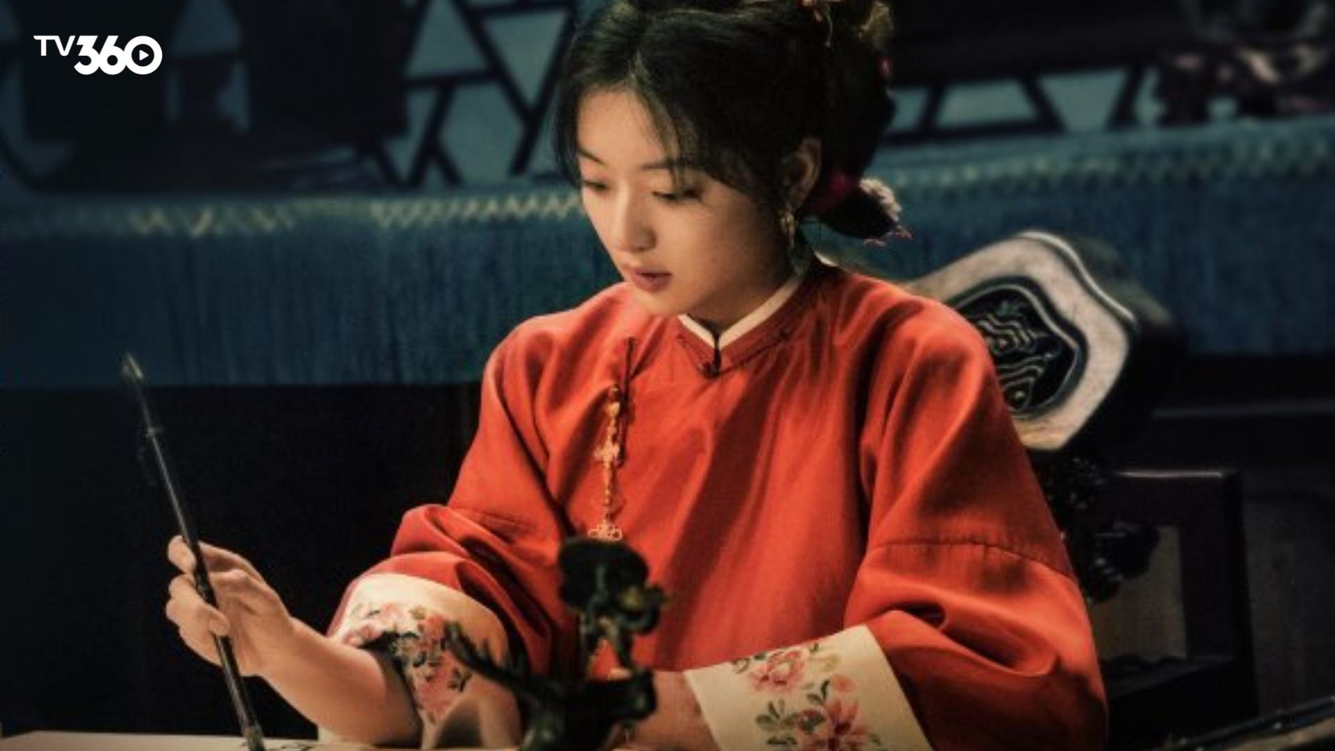 Thường Ngọc Nhi là điểm sáng dịu ấm giữa thương trường đầy giông bão