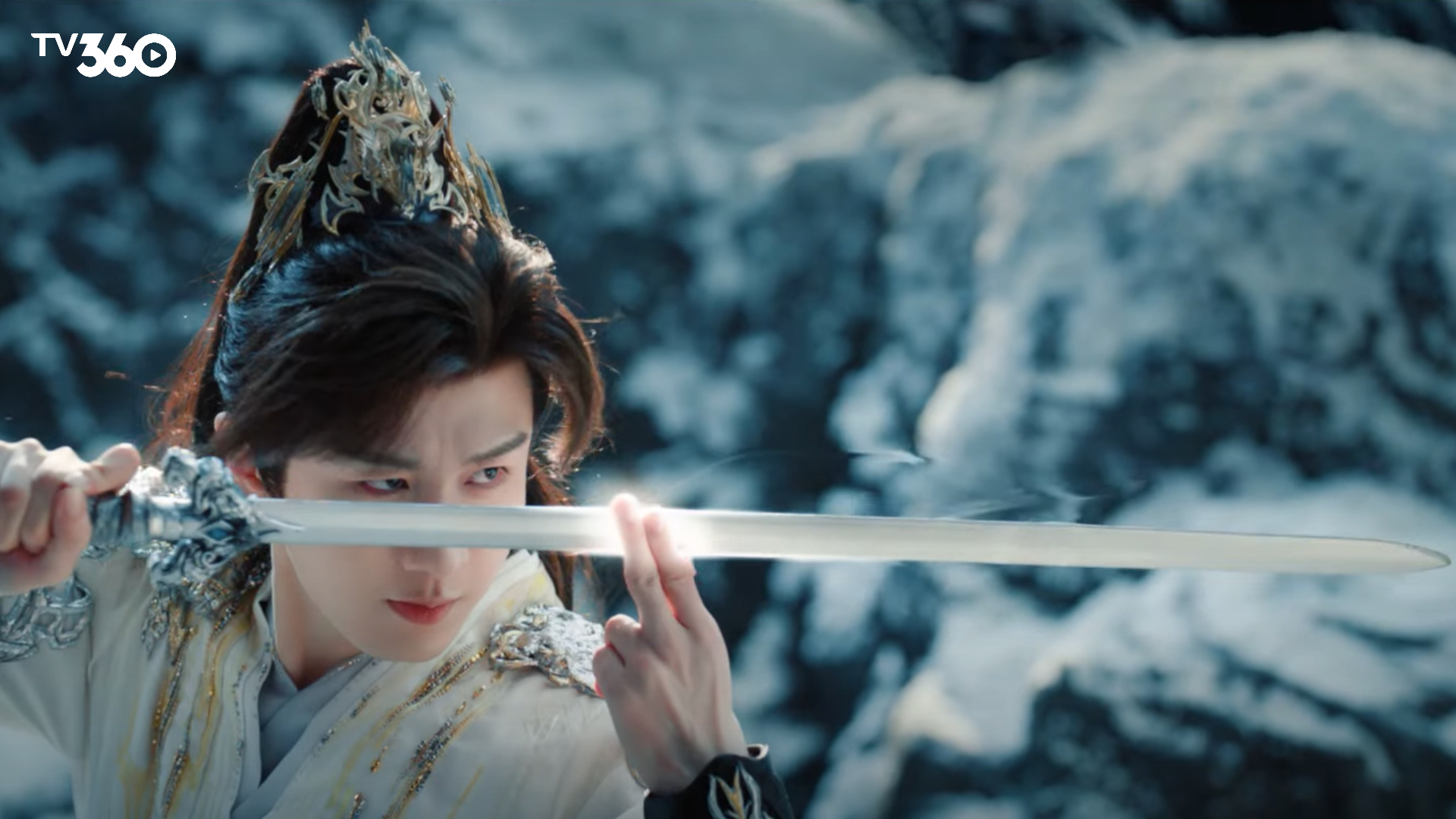 Thanh “Thiên Địa Kiếm” hé lộ trong tập 19 tạo nhiều nghi vấn cho khán giả