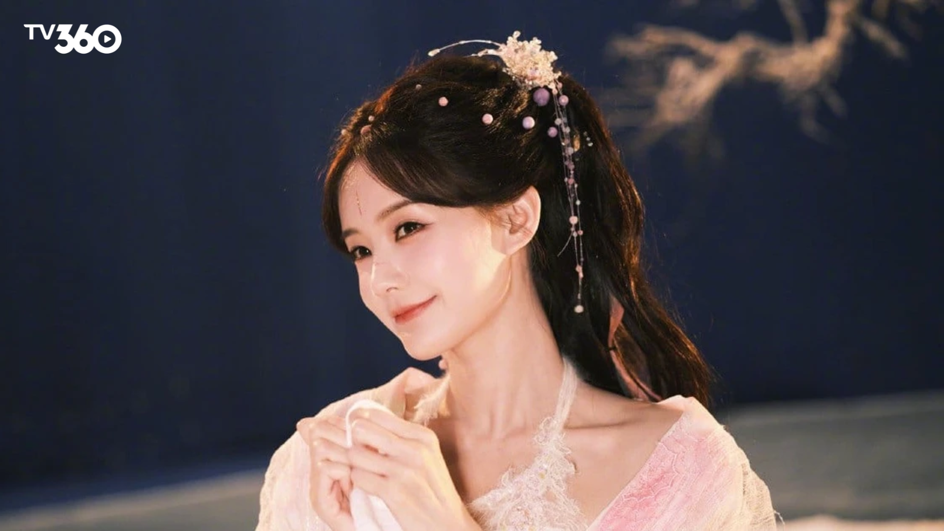 Phú Quý và Thanh Đồng bên cánh cửa phong ấn cổ, khoảnh khắc hé mở bí mật “Vương Quyền Thiên”