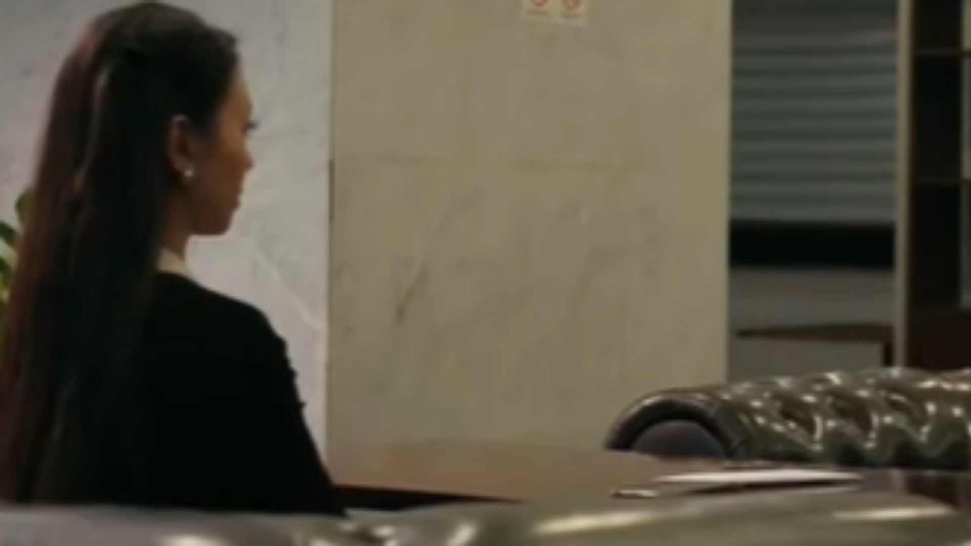 Trọng âm thầm quan sát nhóm bạn với ý đồ phá hoại quá trình điều trị của Bách