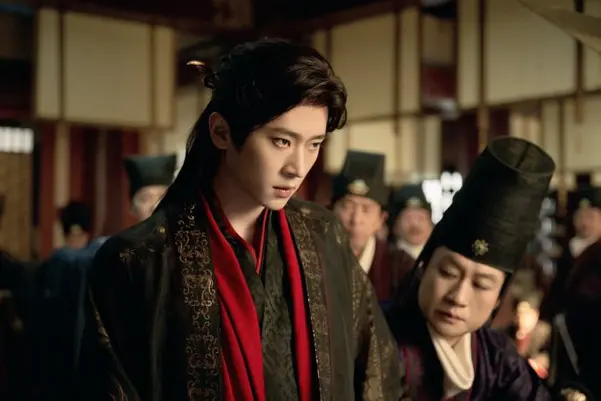 Thừa Lỗi hóa thân bạo quân hai mặt vừa tàn bạo vừa tinh quái