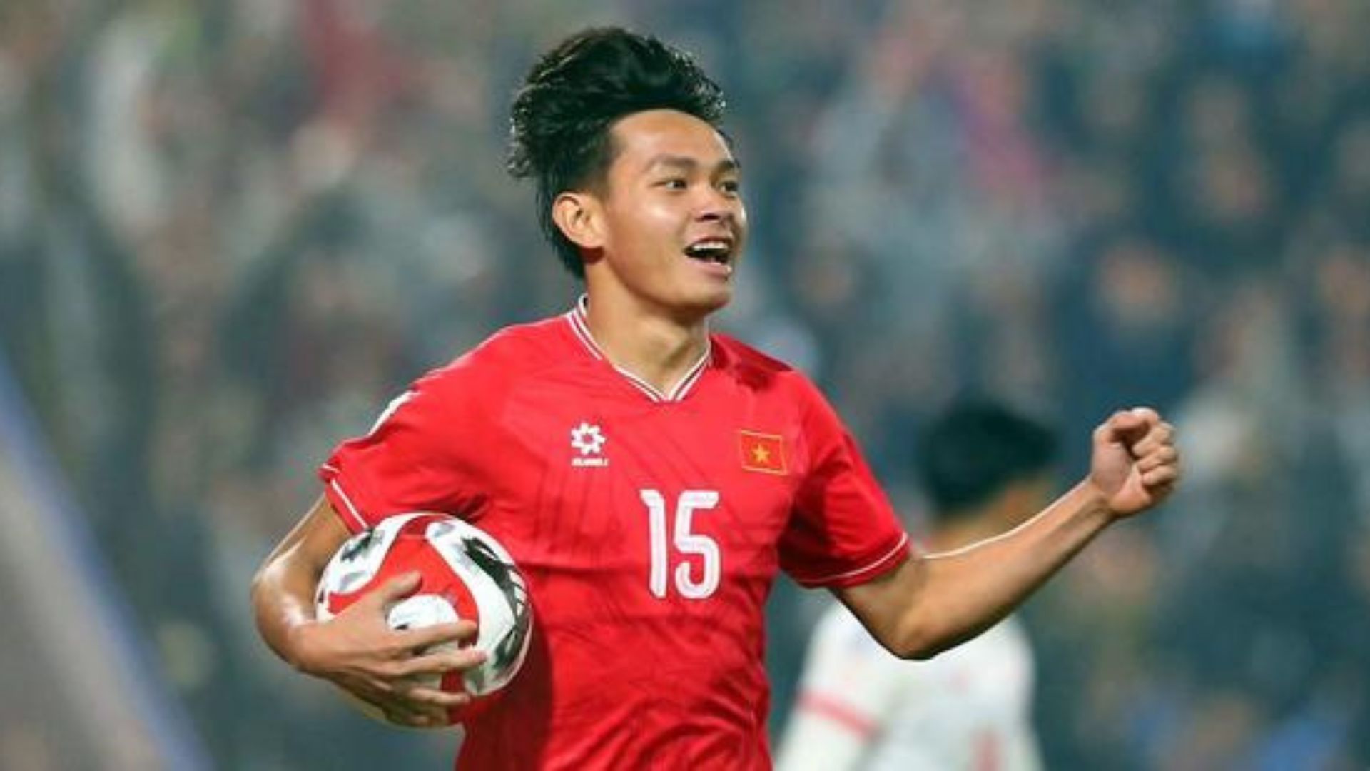 Nguyễn Quốc Việt giữ kỷ lục Vua phá lưới ở hầu hết các cấp độ