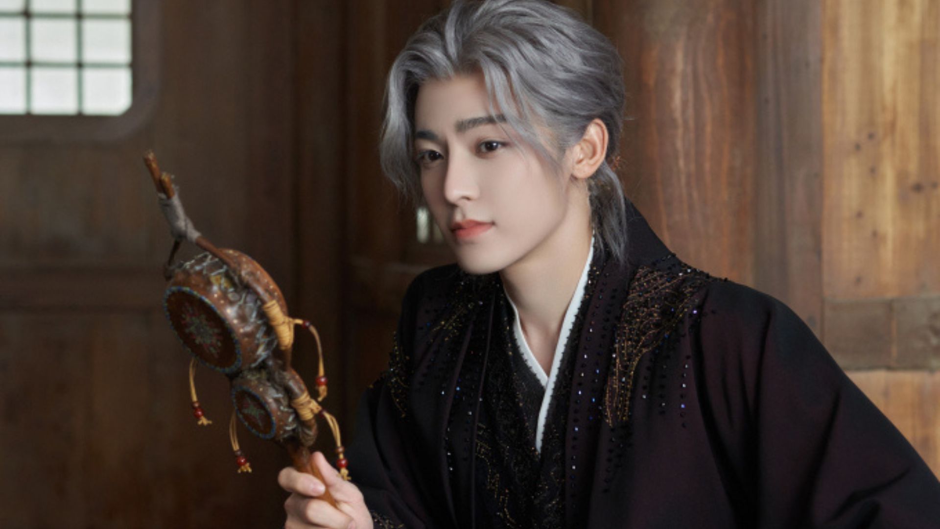 Hầu Minh Hạo kết hợp đầy ăn ý cùng Đàm Tùng Vận trong Tiêu Dao