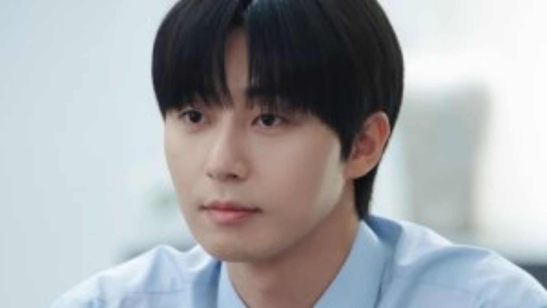 Diễn biến kịch tính khi người thừa kế nỗ lực phục chế chiếc túi