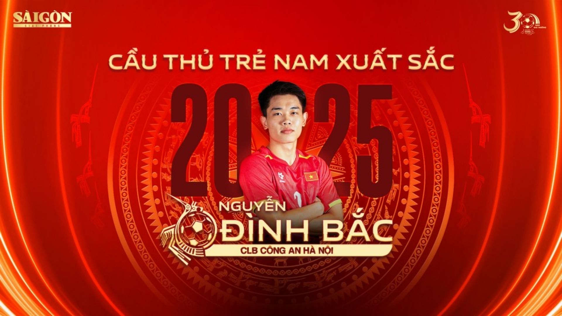Sao trẻ Đình Bắc với cú đúp danh hiệu tại Lễ trao giải Quả Bóng Vàng 2025