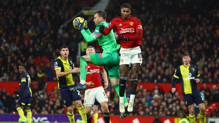 man-united-vs-bournemouth-03h00-ngay-16-12-thumb