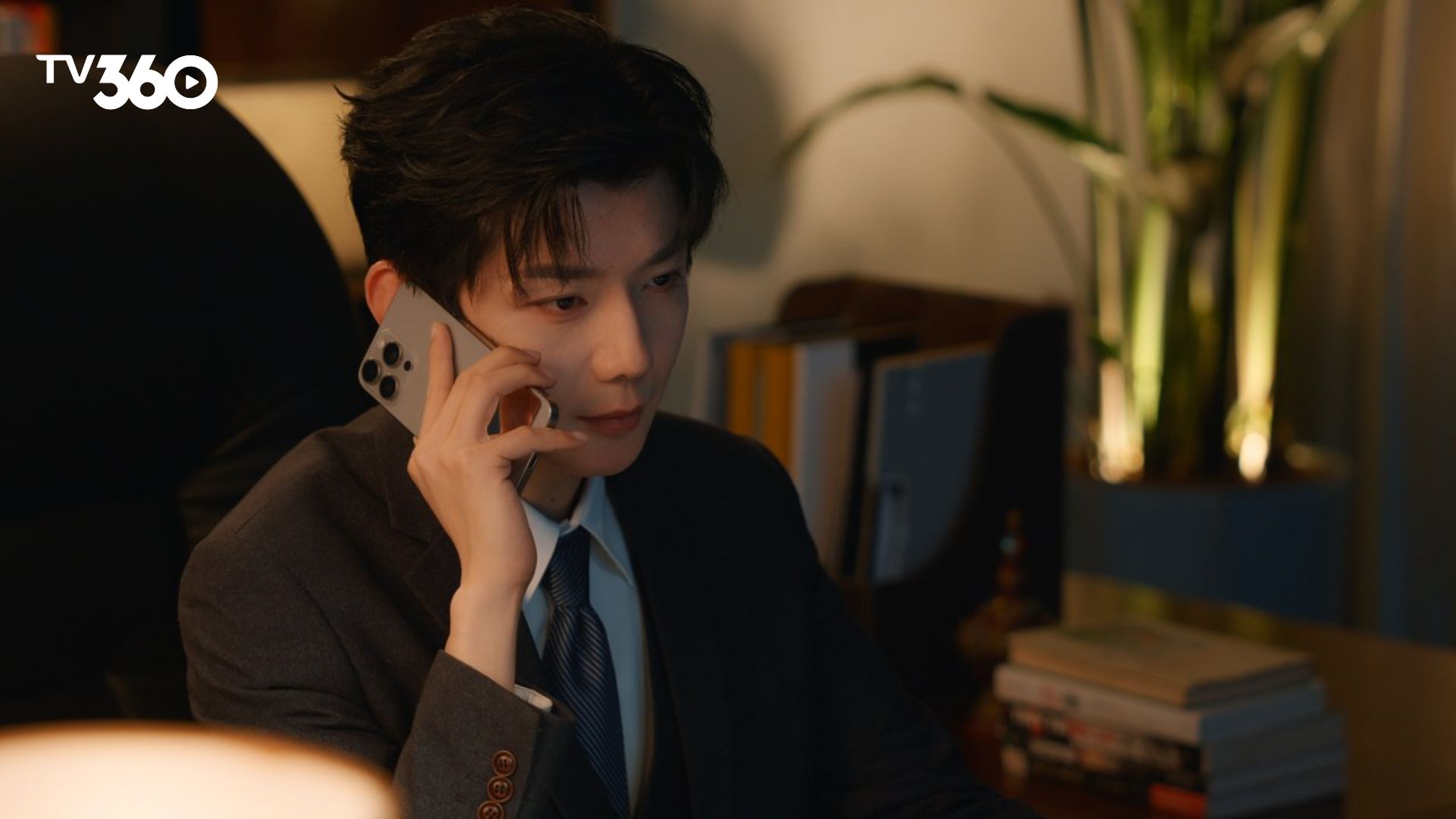 Hao Yi Ran vai Du Thư Lãng