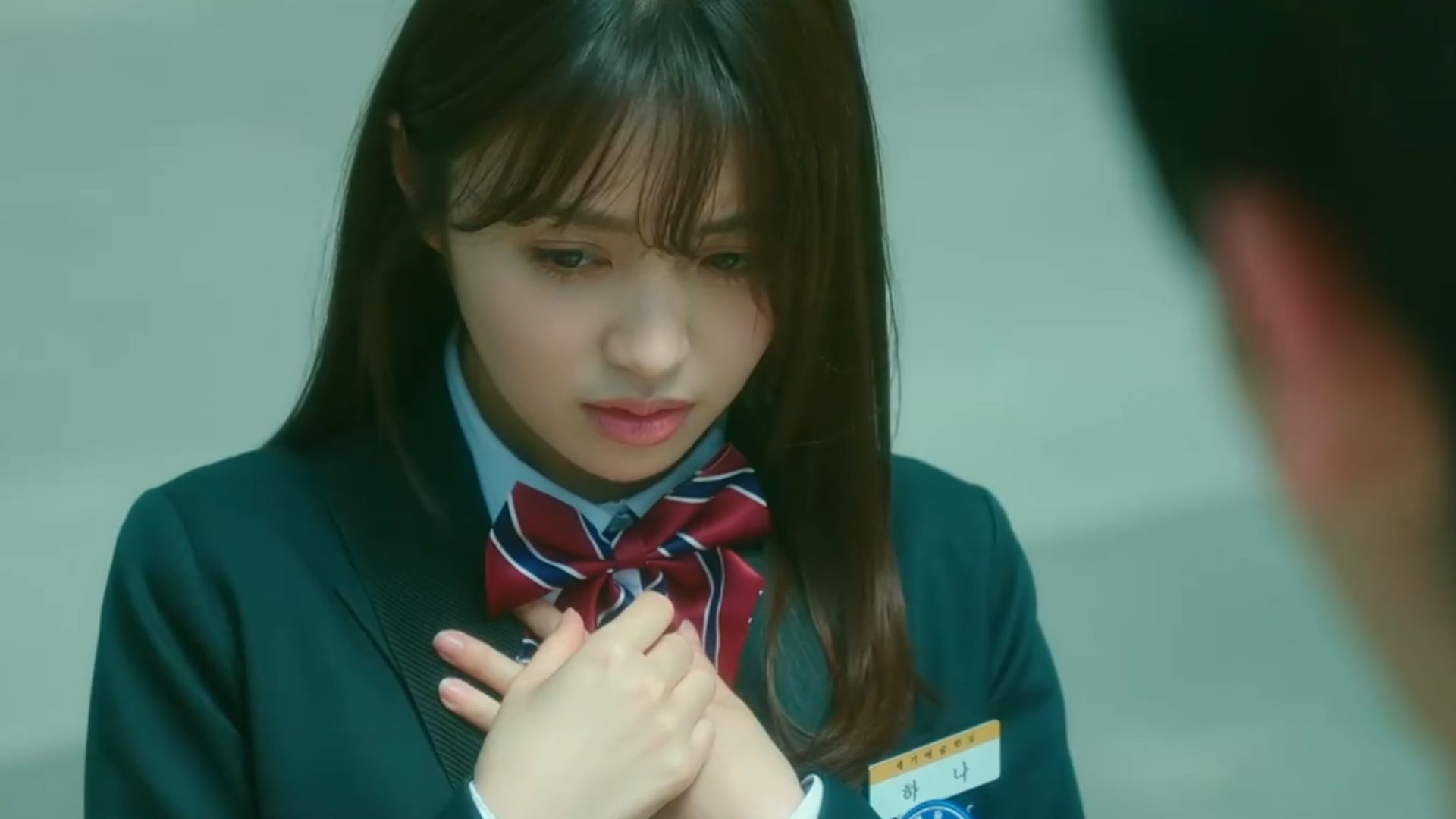 Sự im lặng đáng sợ giữa nghệ sĩ và quản lý sau cuộc tranh cãi