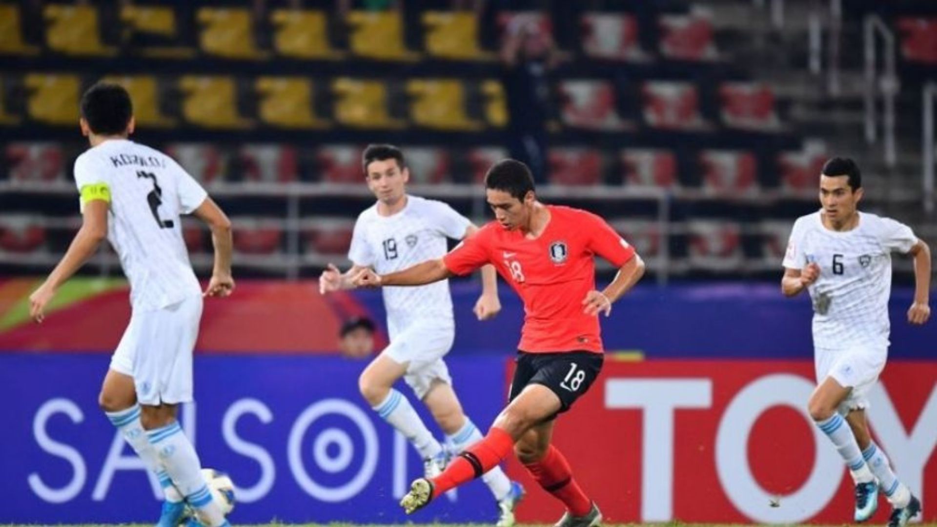 Cuộc đại chiến giành cơ hội đi tiếp giữa U23 Uzbekistan và U23 Hàn Quốc