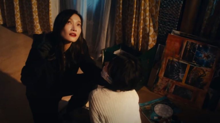 Phá Kén tập 10: Vũ điệu bướm tử thần và cuộc đột kích vào trung tâm thí nghiệm bí mật