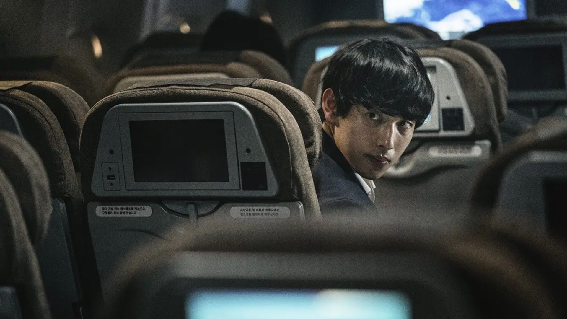 “Cuộc gọi khấn” mang đến loạt phân cảnh ấn tượng trong quá trình giành giật sự sống trên không