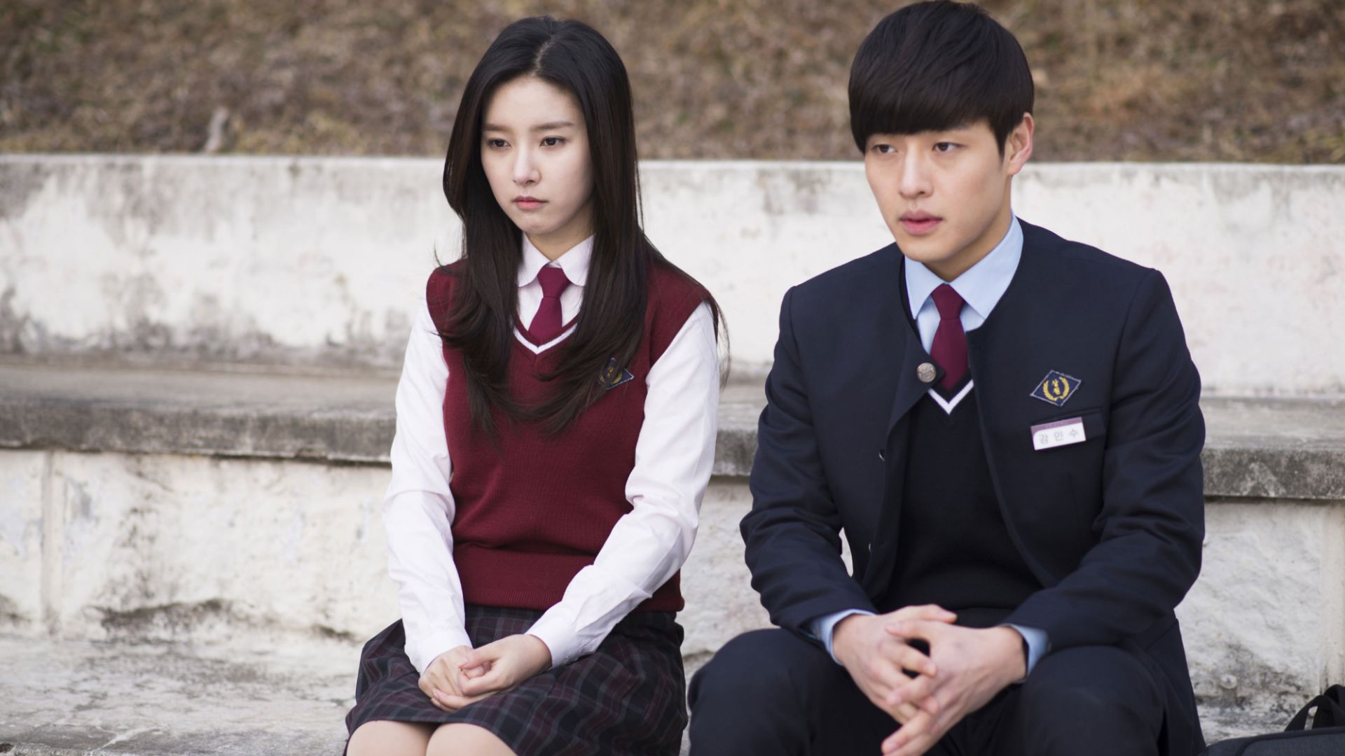 Phim Ngôi trường ma ám