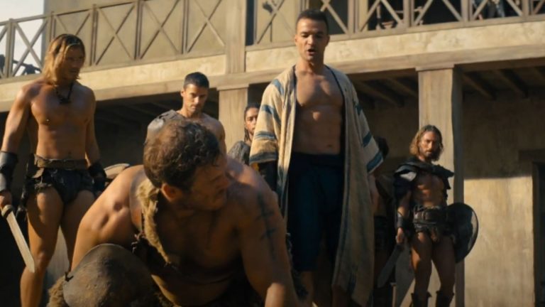 Spartacus: Gia Tộc Ashur (House of Ashur) Tập 4: Khi quyền lực được rót đầy trong ly rượu