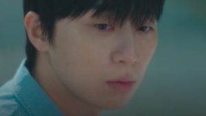 Surely Tomorrow tập 10: Khoảng cách địa lý và phép thử cho niềm tin bền vững