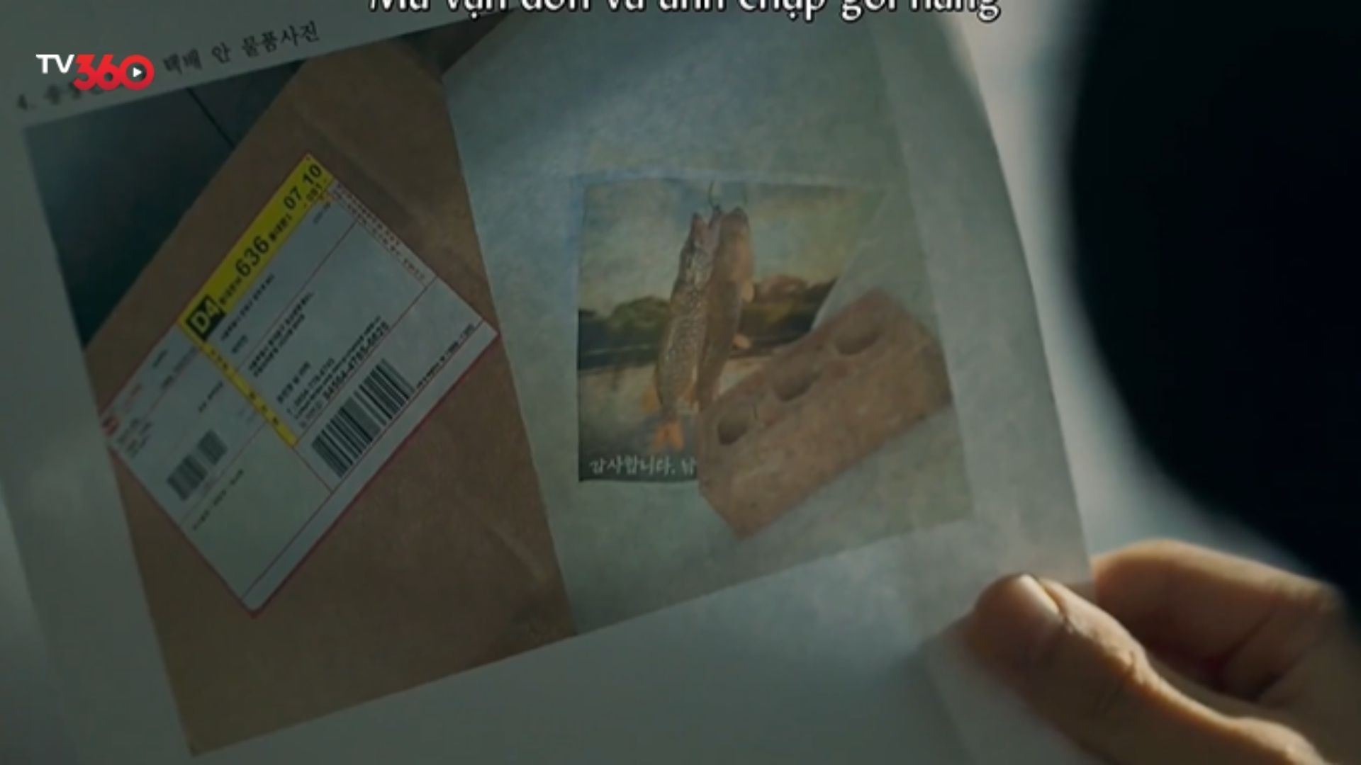 Nhân vật cũ xuất hiện đầy uy quyền giữa vòng vây của đặc nhiệm để hỗ trợ đội của Kim Do Gi thoát hiểm