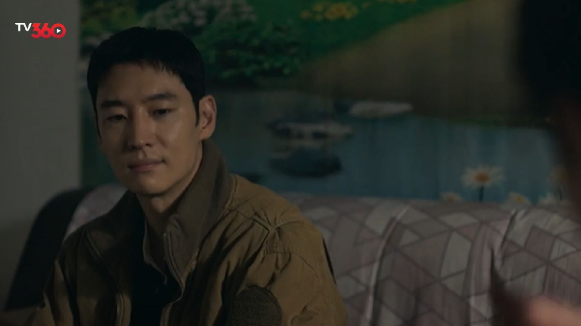 Cả đội Rainbow Taxi cùng nâng ly chúc mừng chiến thắng và sẵn sàng cho những nhiệm vụ thực thi công lý tiếp theo