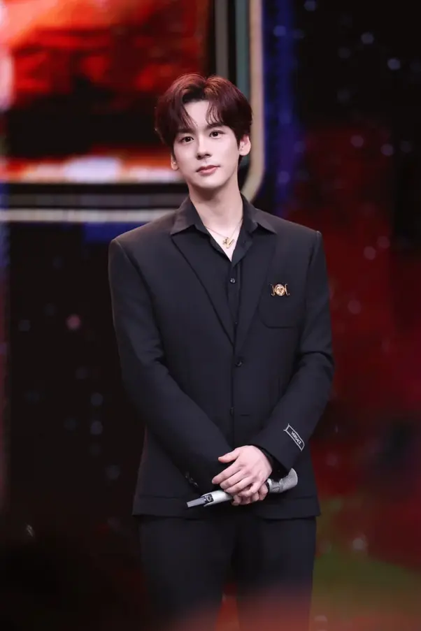 Ngụy Triết Minh được xem là “tổng tài kinh điển” của màn ảnh hiện đại