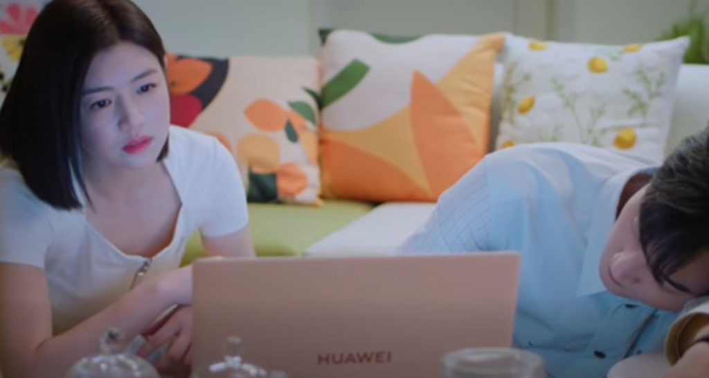 Thư Kích Hồ Điệp (Sniper Butterfly) - Tập 17: Khi chung một mái nhà không chỉ toàn màu hồng