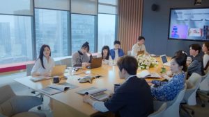 Thư Kích Hồ Điệp (Sniper Butterfly) tập 28: Ngày trở về và cái ôm không lời