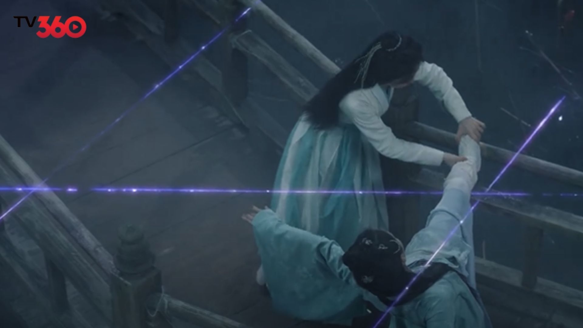 Tiêu Dao và Hồng Diệp sát cánh bên nhau sau trận chiến, sẵn sàng đối mặt với những âm mưu lớn hơn từ Thiên giới