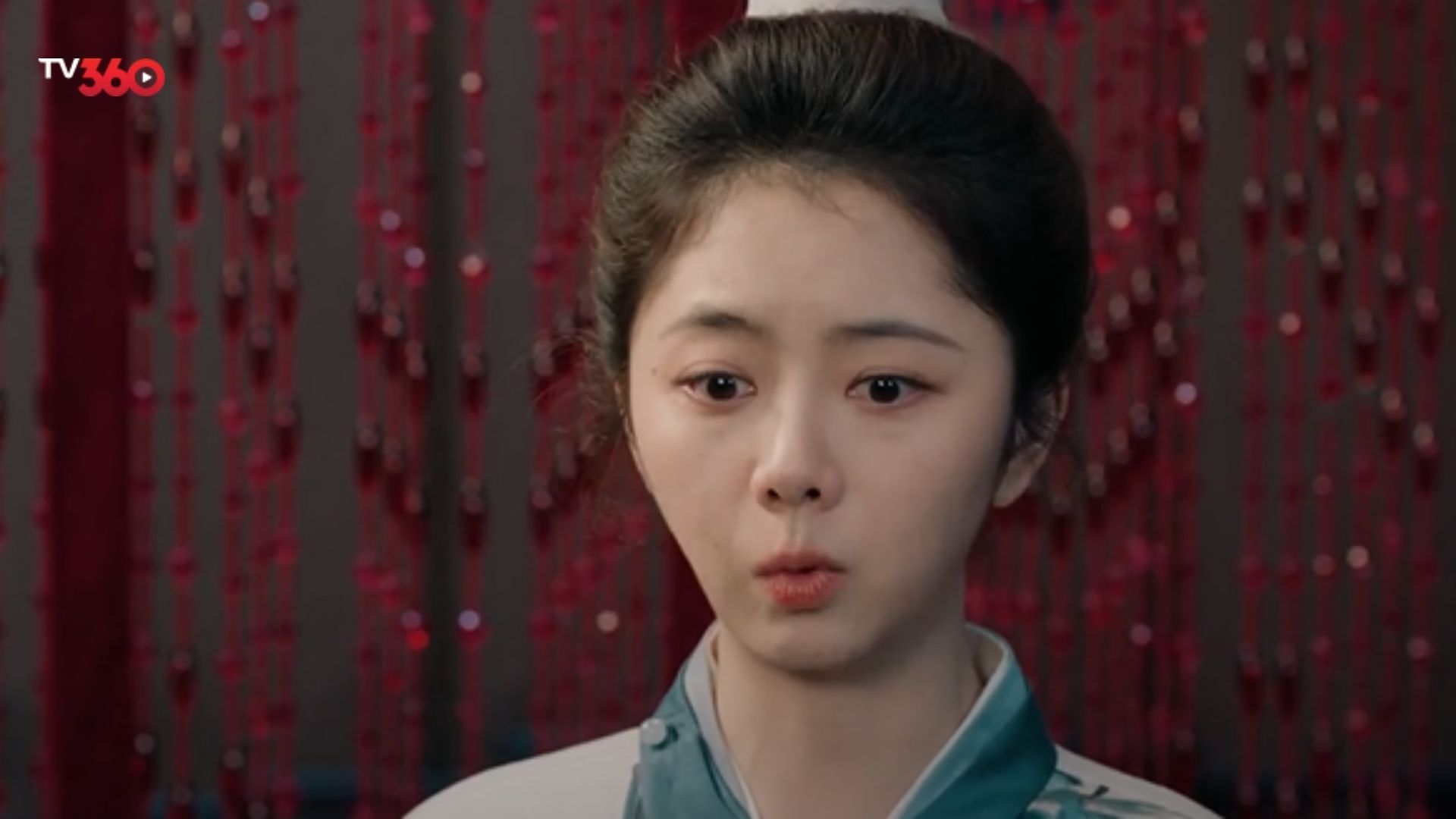 Cảnh tượng hỗn chiến tại cửa ngõ Vạn Yêu Cốc giữa binh đoàn tu sĩ và các chiến binh yêu tộc vô cùng khốc liệt