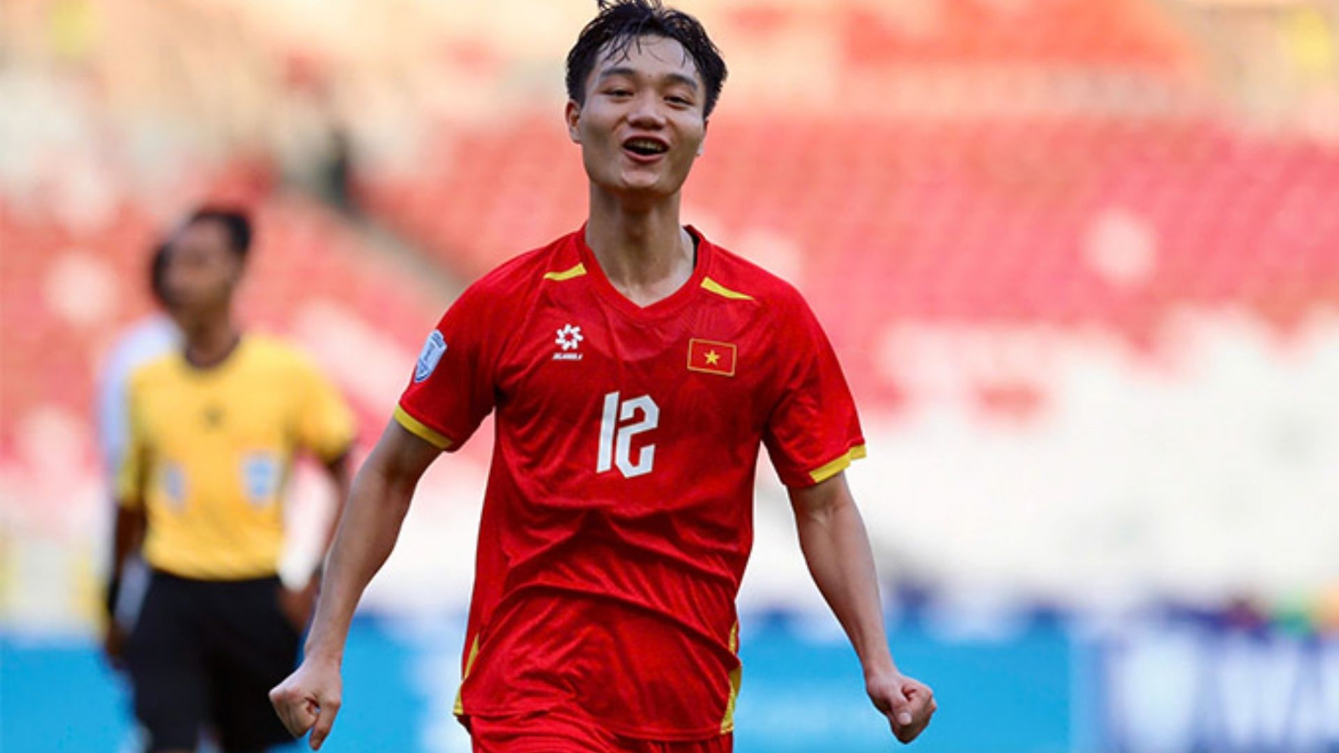 Tiền vệ Nguyễn Xuân Bắc