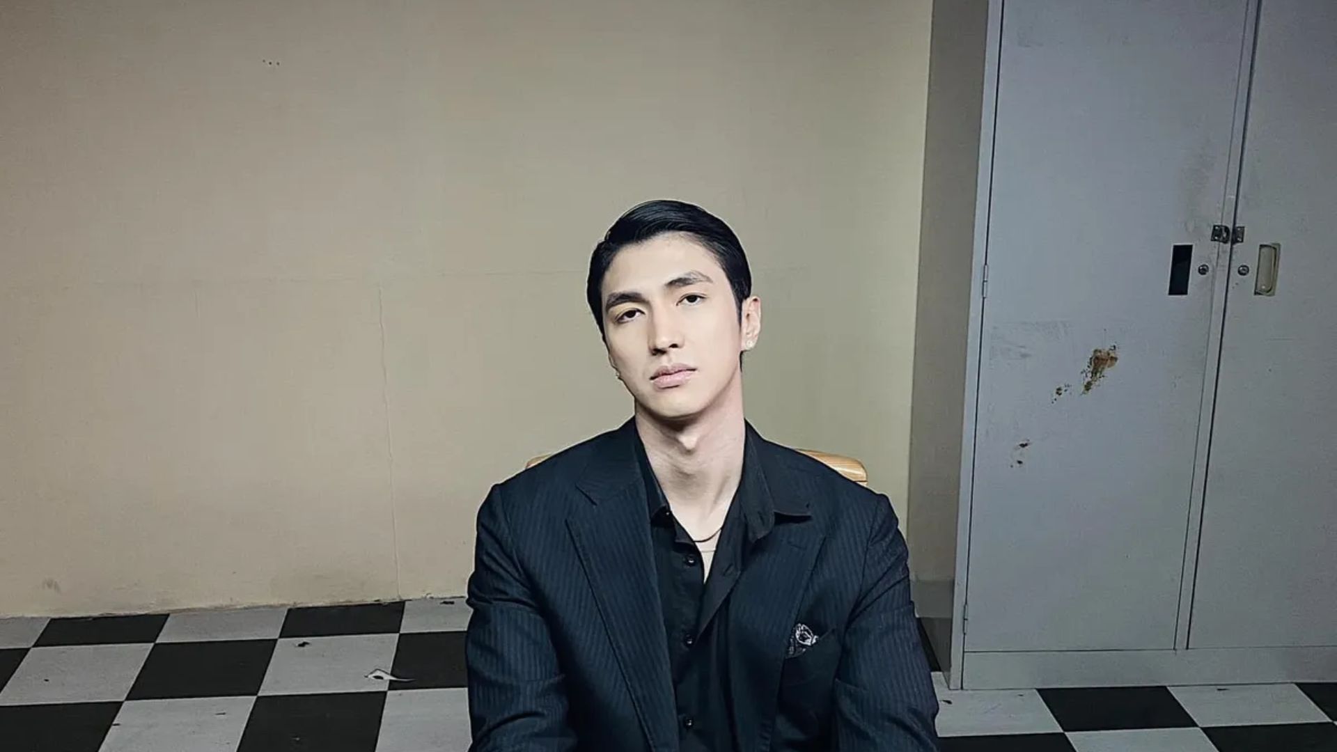 Nam diễn viên vào vai nhân vật phản diện “cool ngầu” trong phim