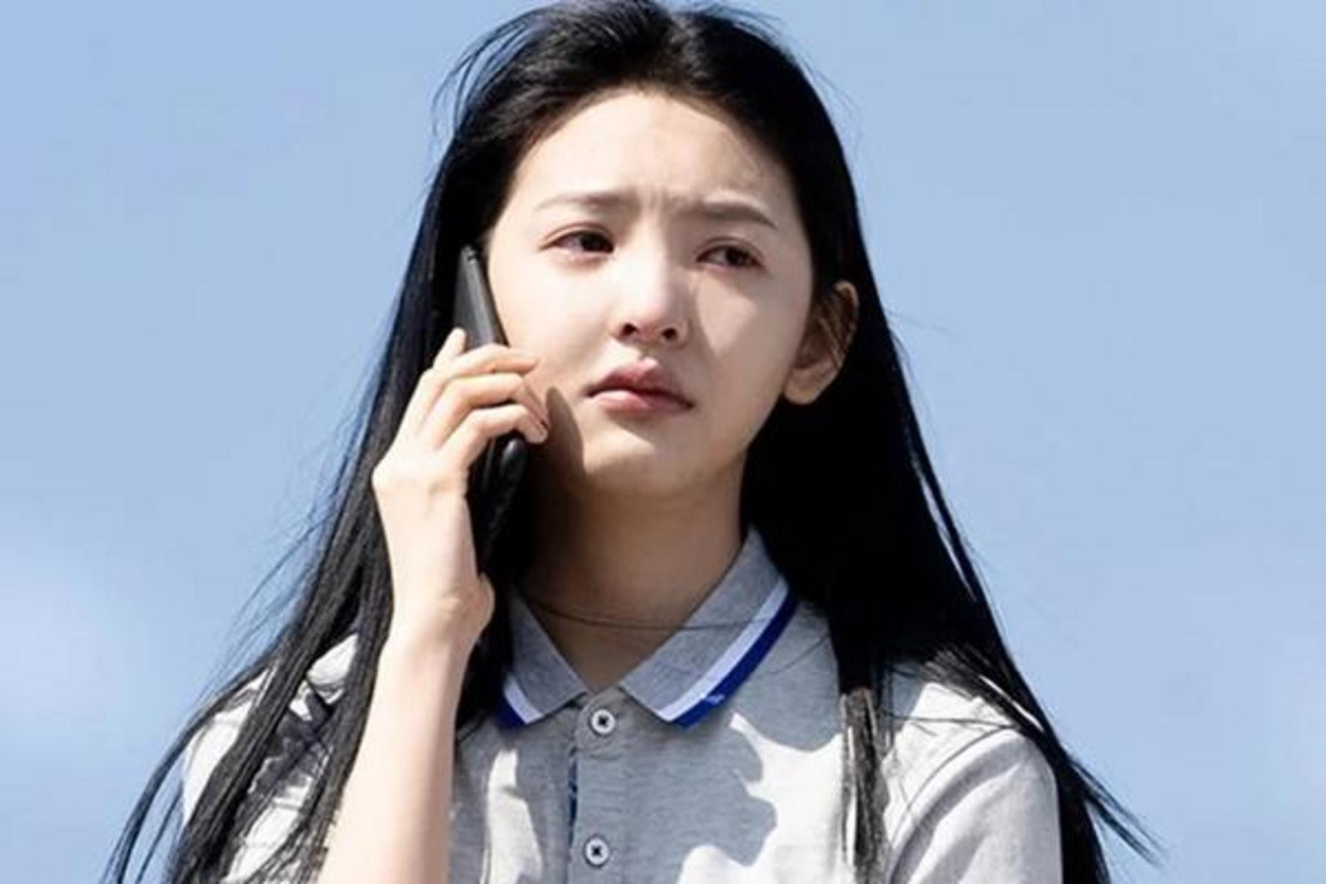 Vẻ đẹp thuần khiết của Chương Nhược Nam trong phim bi thương ngược thành dòng sông