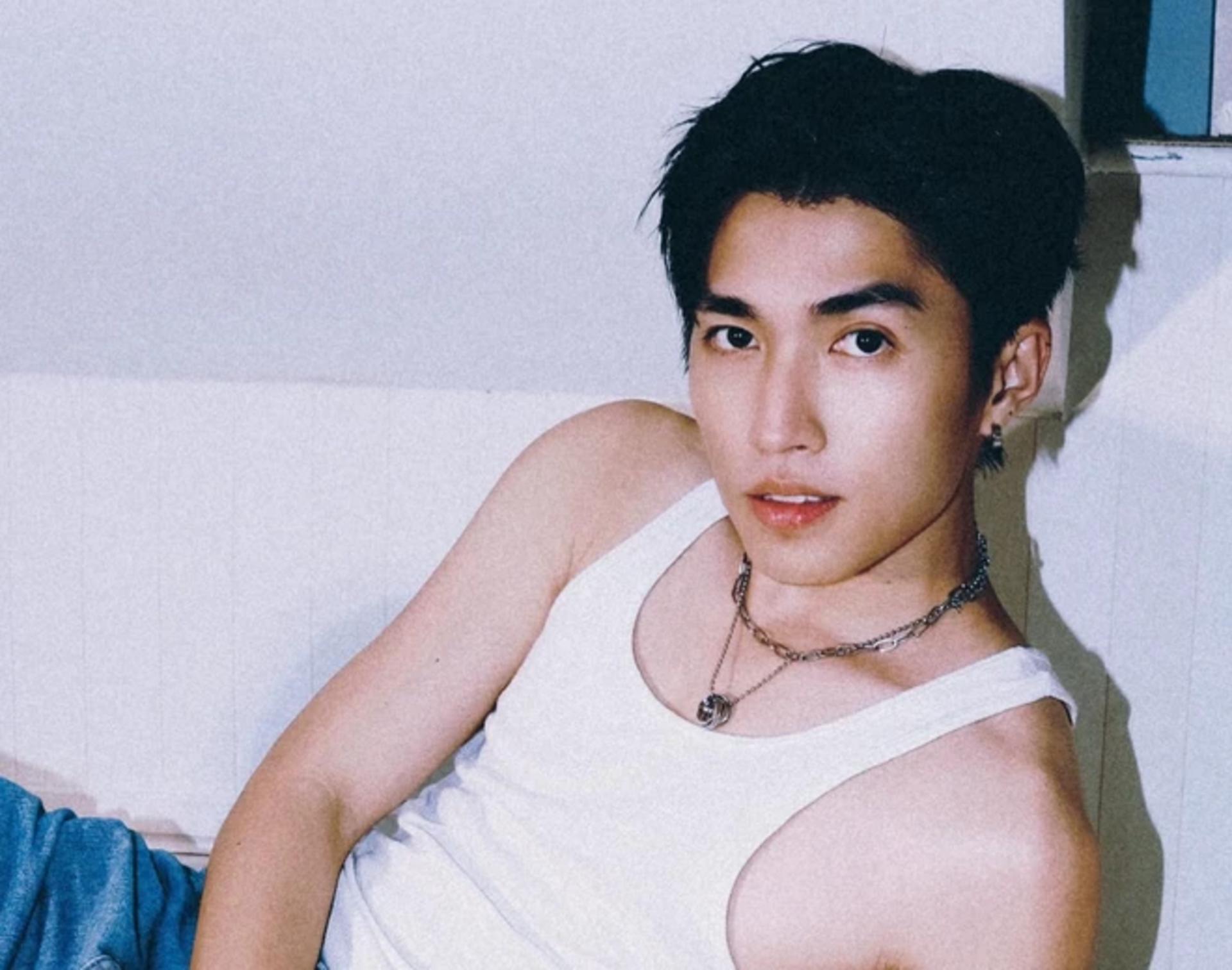 Nam nghệ sĩ Cody Nam Võ với gương mặt điển trai và phong cách cá tính.