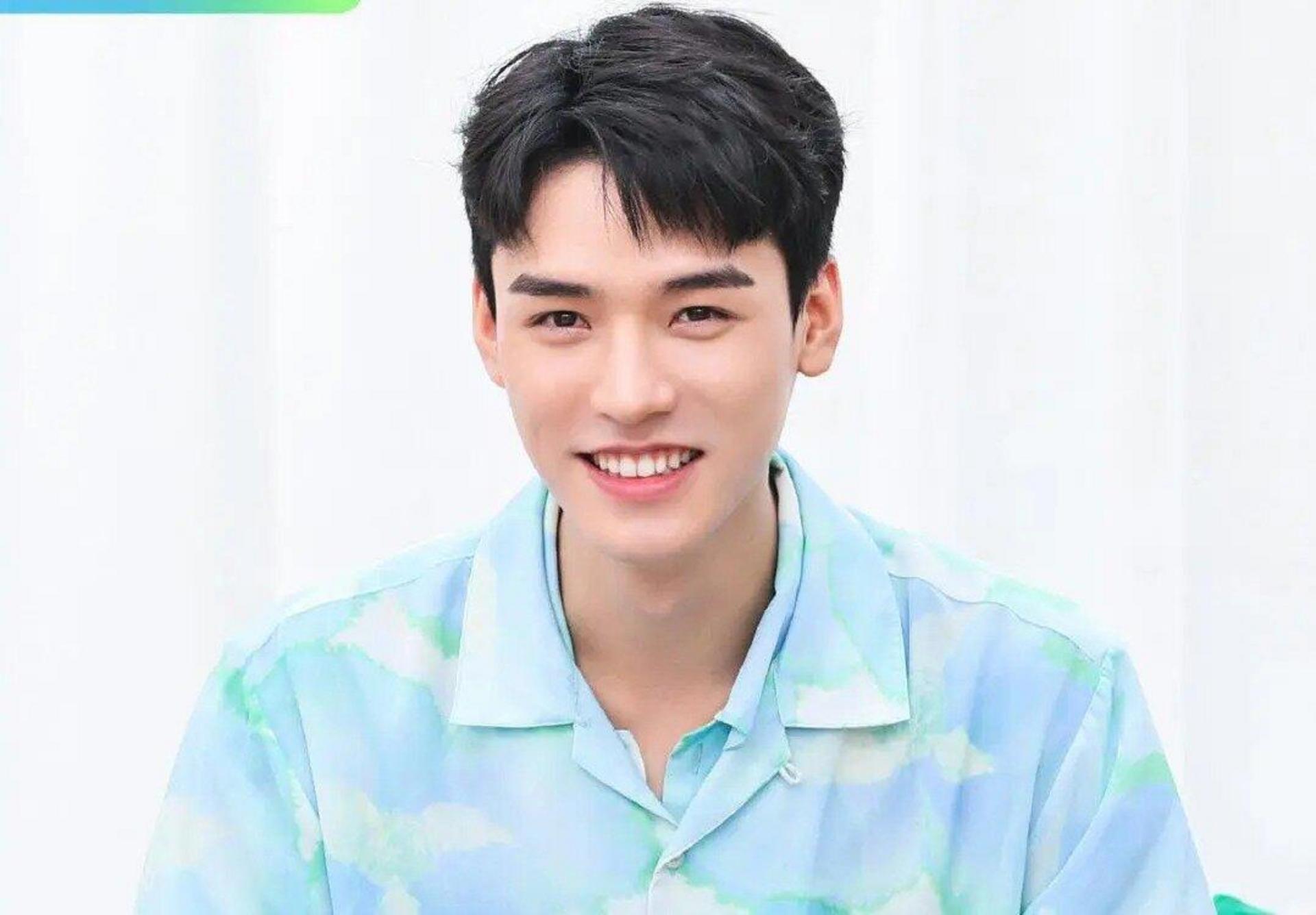 Cung Tuấn là nam diễn viên hàng đầu Hoa Ngữ