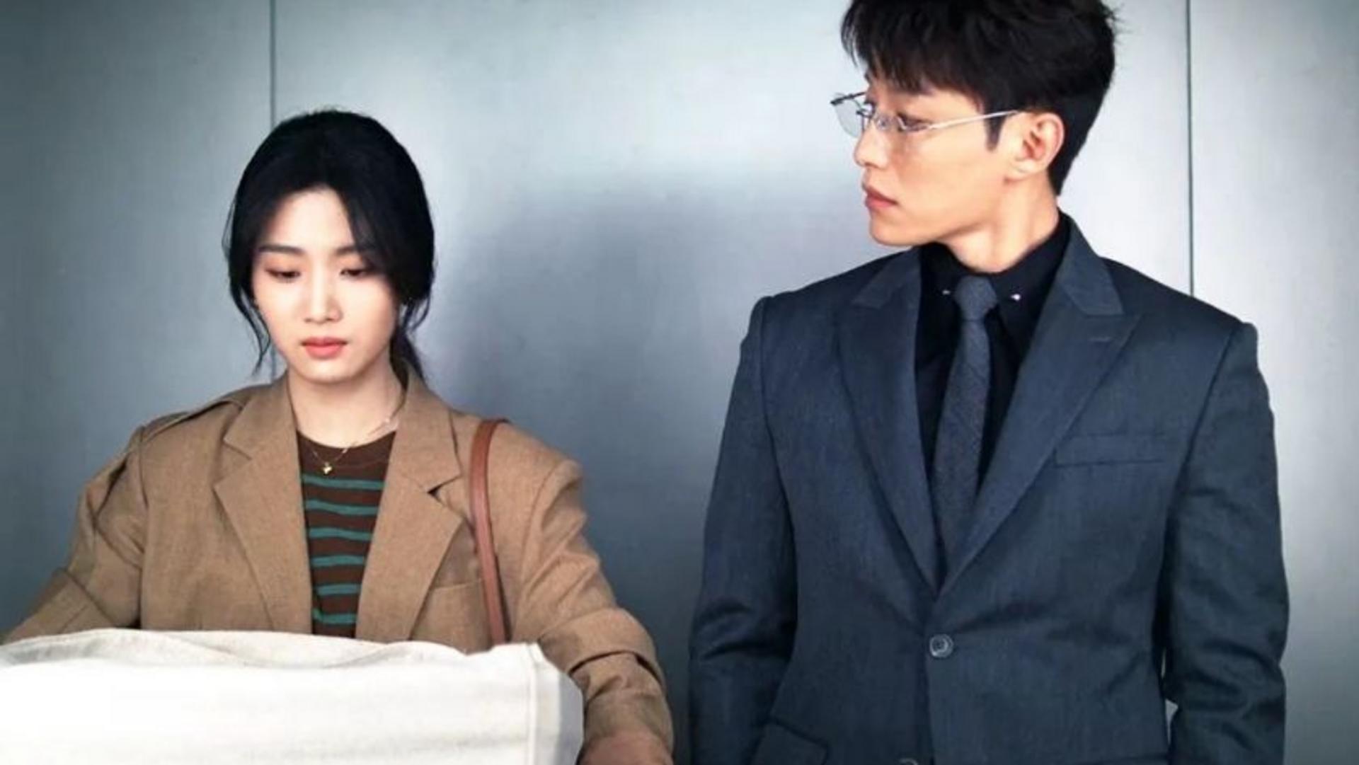 Vai Bùi Chẩn với khí thế áp đảo giúp Đại Húc chiếm sóng thảo luận