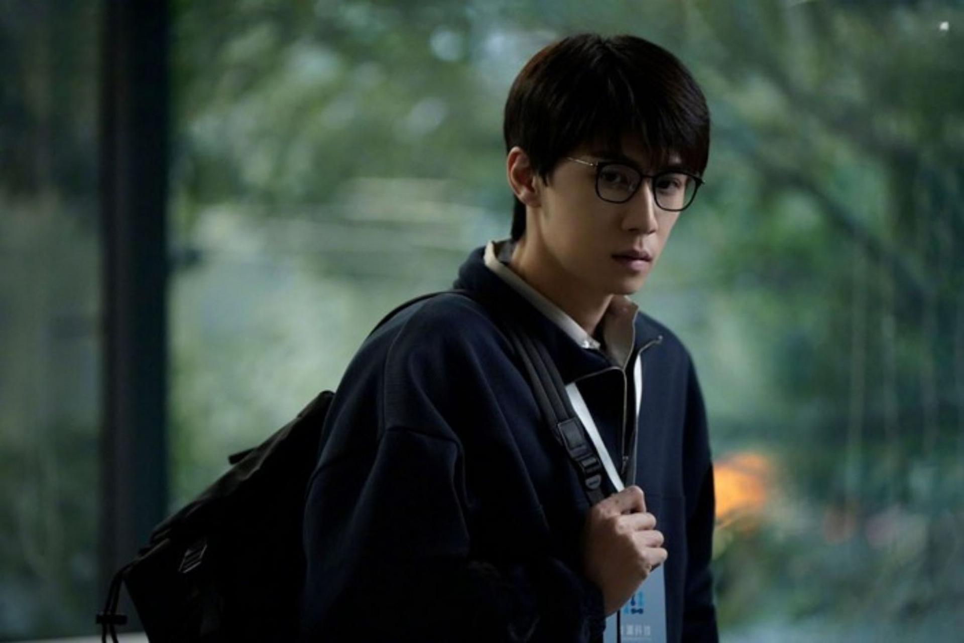 Nhậm Hữu Luân diễn trai trong vai Vương Quang Minh