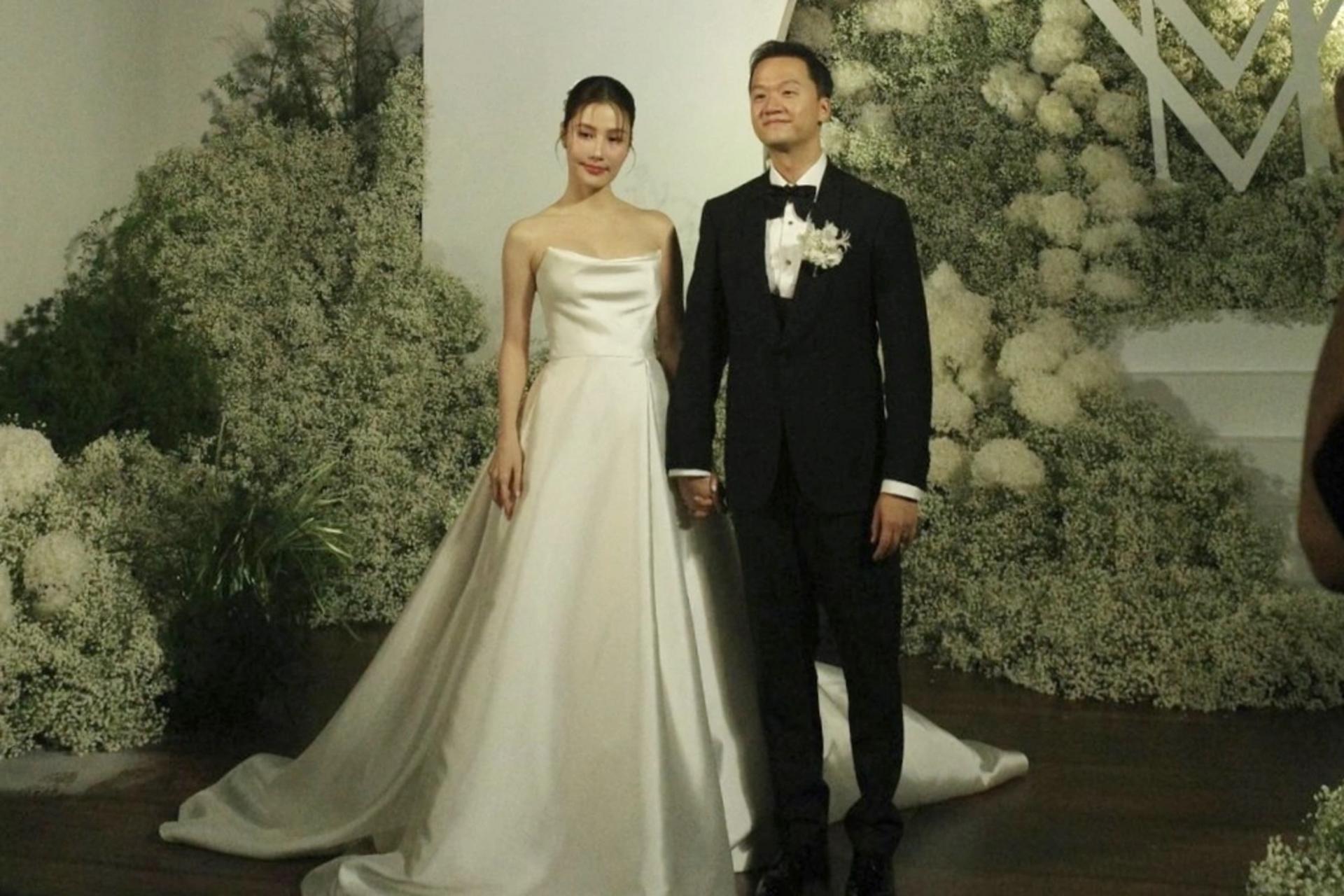 Khoảnh khắc hạnh phúc viên mãn của diễn viên Diễm My 9x cùng ông xã Vinh Nguyễn trong lễ cưới sang trọng