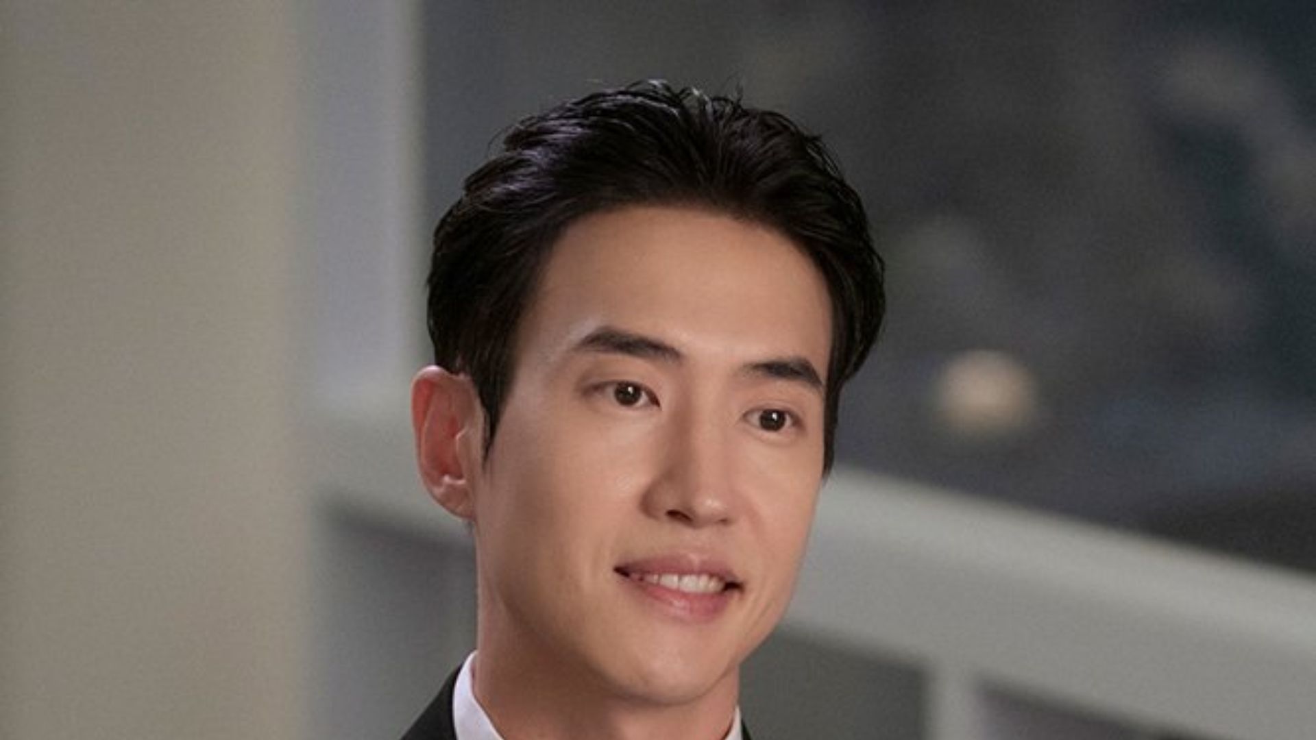 Lee Yoon thao túng thể thao, đại diện mưu mô trí thức