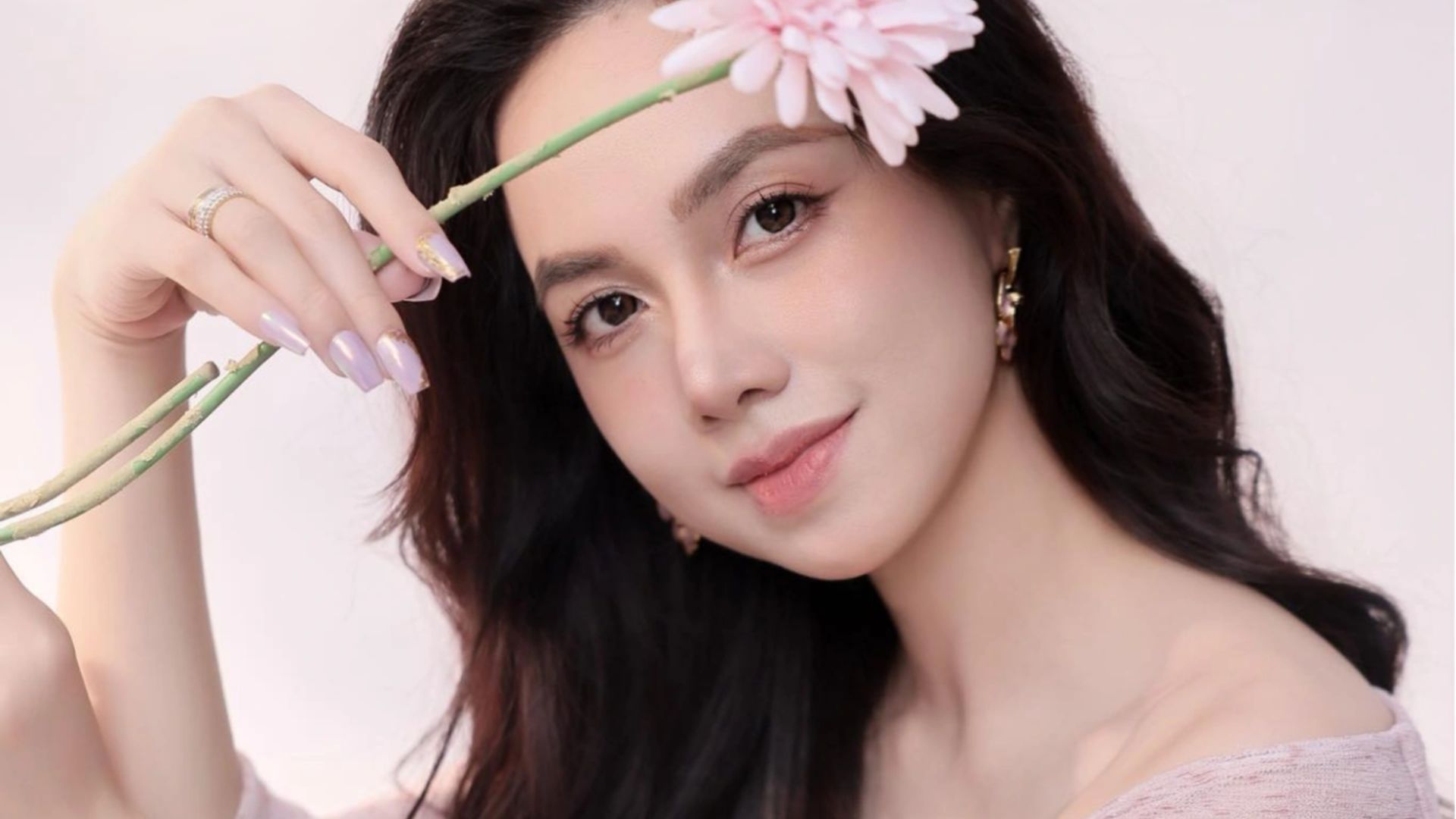 Nữ diễn viên xinh đẹp Đinh Ngọc Diệp