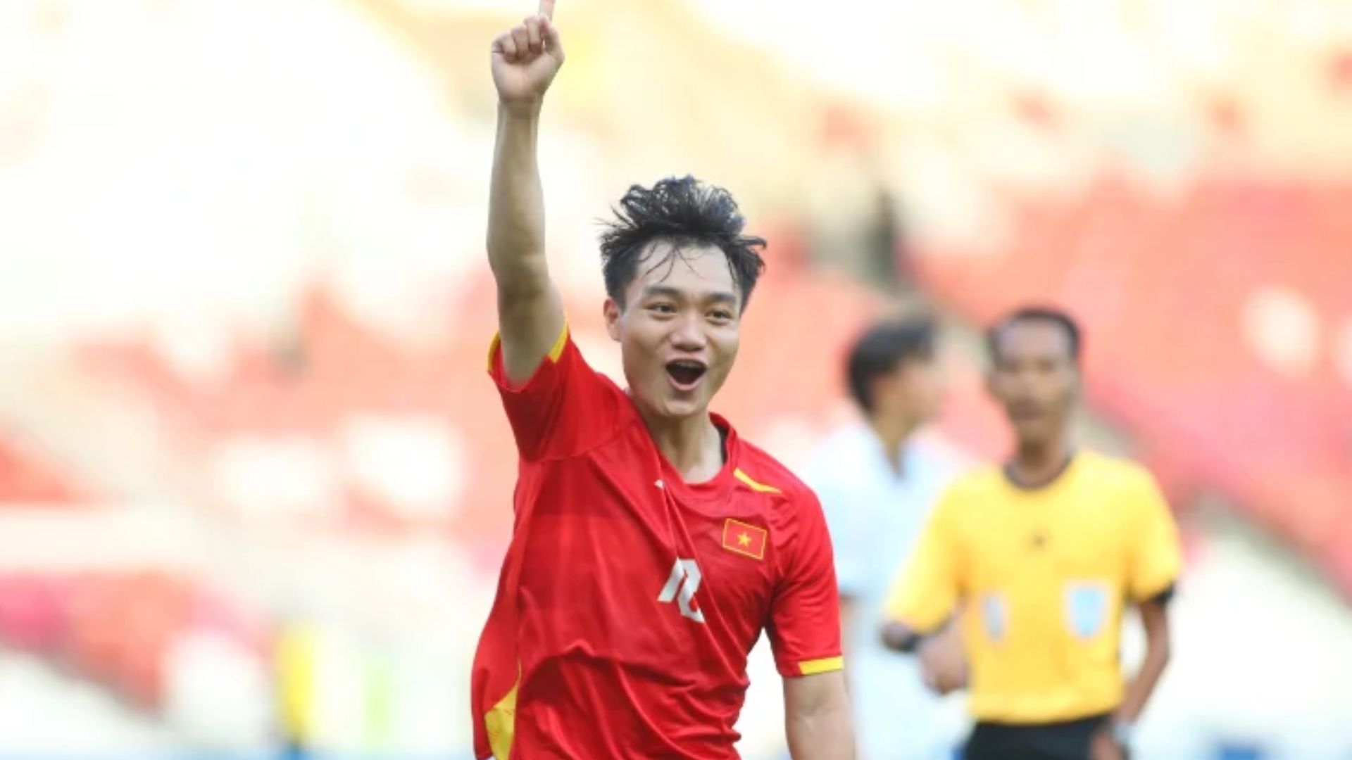 Tiền vệ Nguyễn Xuân Bắc