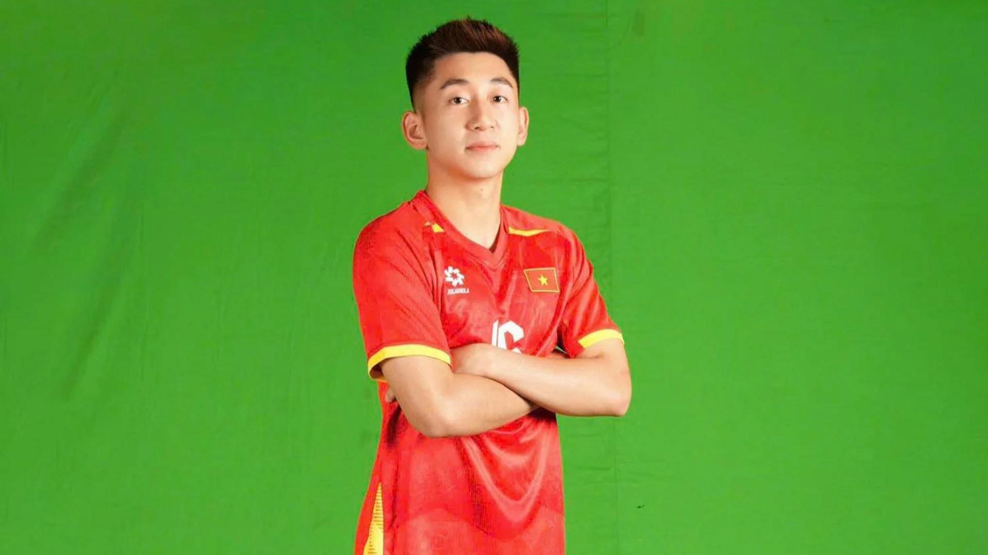 Cầu Thủ Nguyễn Nhật Minh